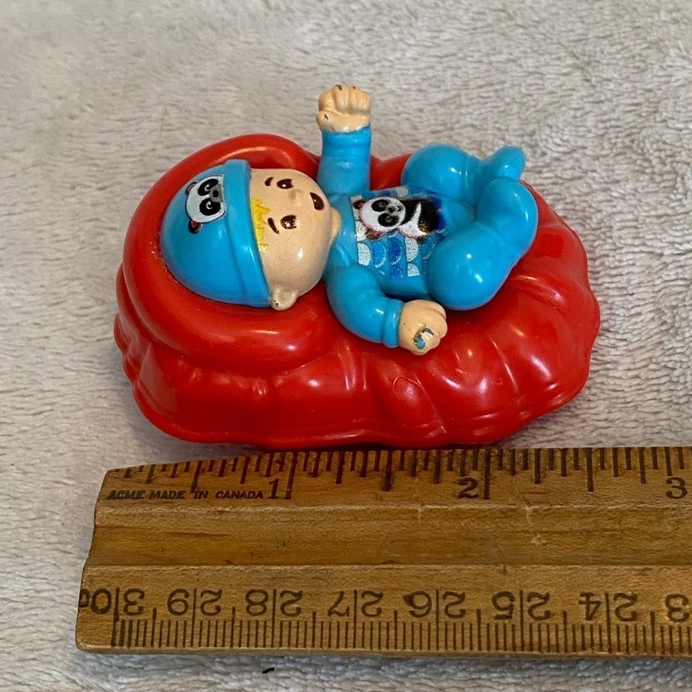 Lot of 2 Fisher-Price Little People Big Helpers Family Replacement Babies 2.5” - Picture 13 of 14
